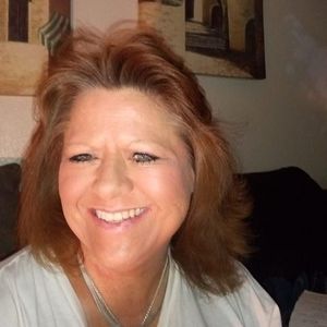 Meet your Posher, Mona